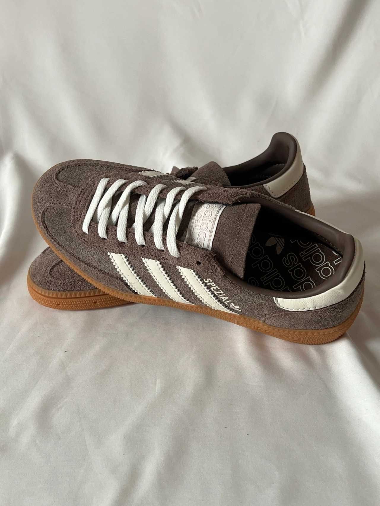 brązowy\Handball*Spezial*DamskieNikeAIrJordan1Travis UnisexTrampki.37