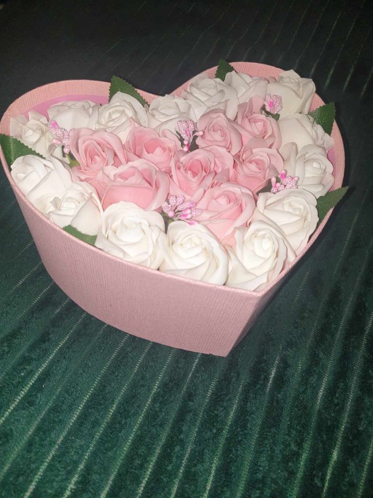 Flower box - kwiaty mydlane