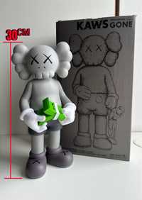 Статуетка Kaws