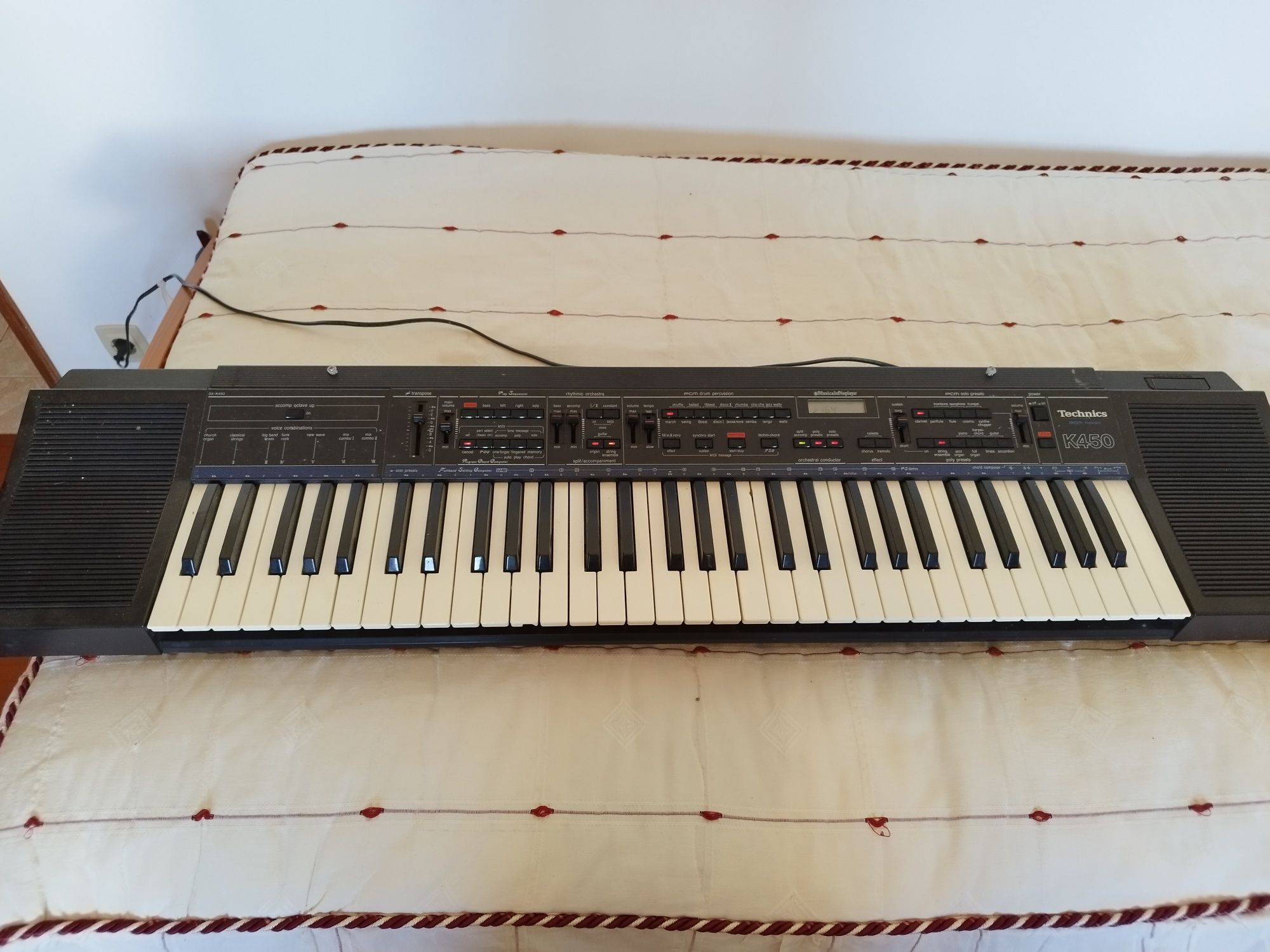 Piano eletronico Technics 450