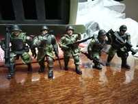 Солдатики ,  военные фигурки