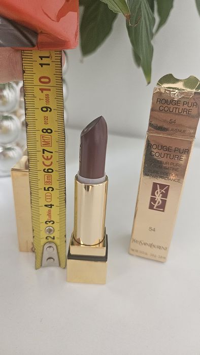 Pomadka Yves Saint Laurent