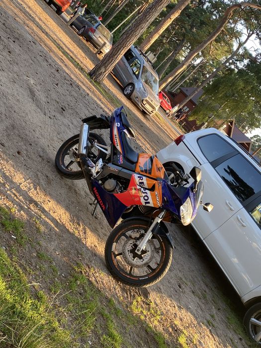 Honda cbr 125 R REPSOL