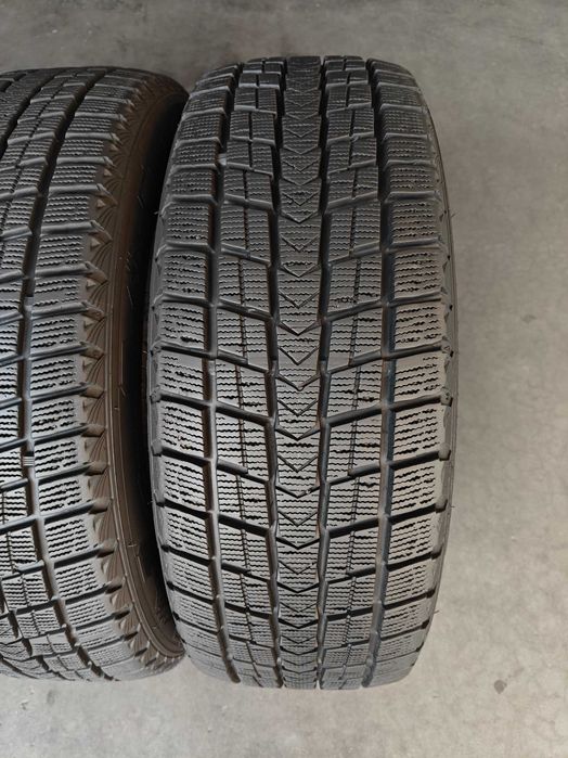 R16 215 70 шини зимові Nexen Winguard Ice SUV на позашляховик