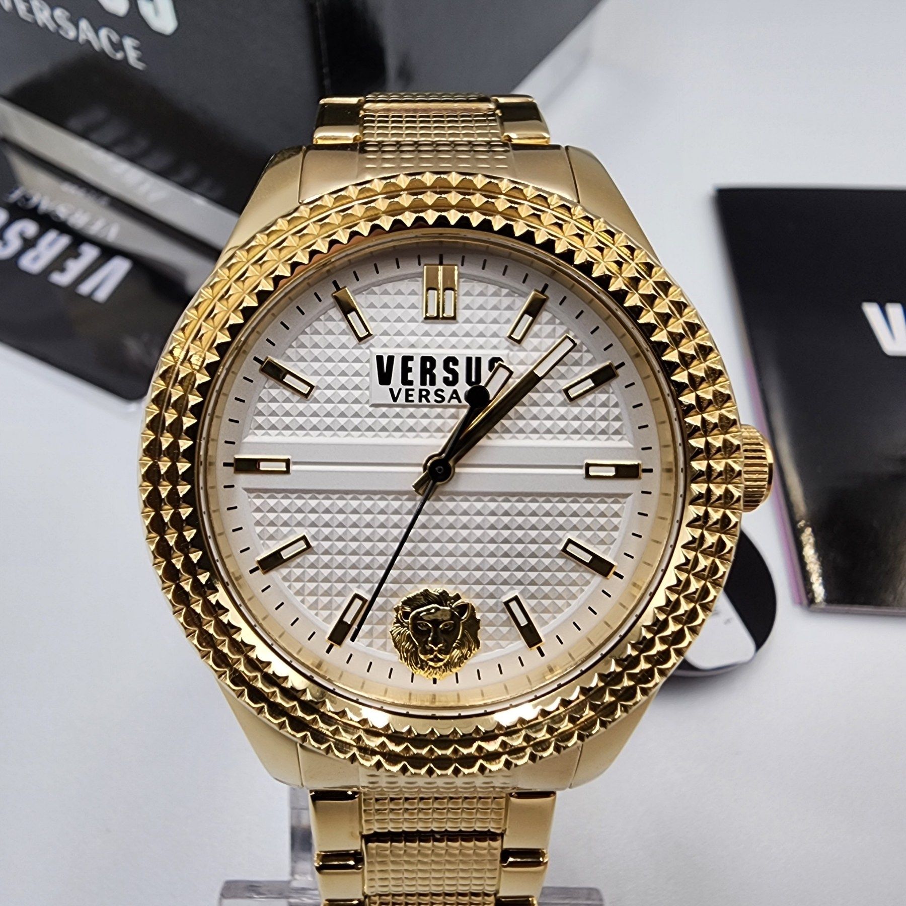 Жіночий годинник versus versace vspoj2521 оригінал