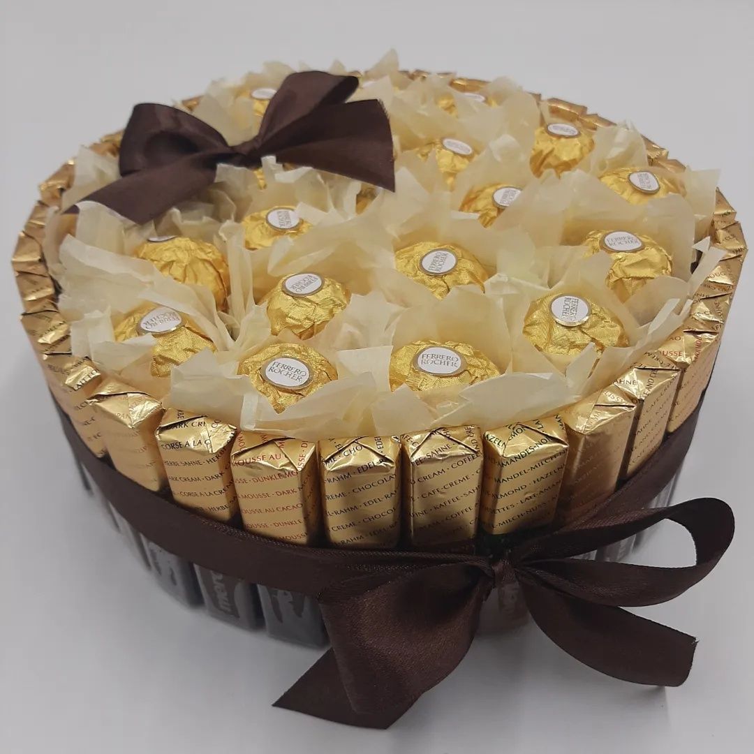 Tort z cukierków Merci I Ferrero - Rocher