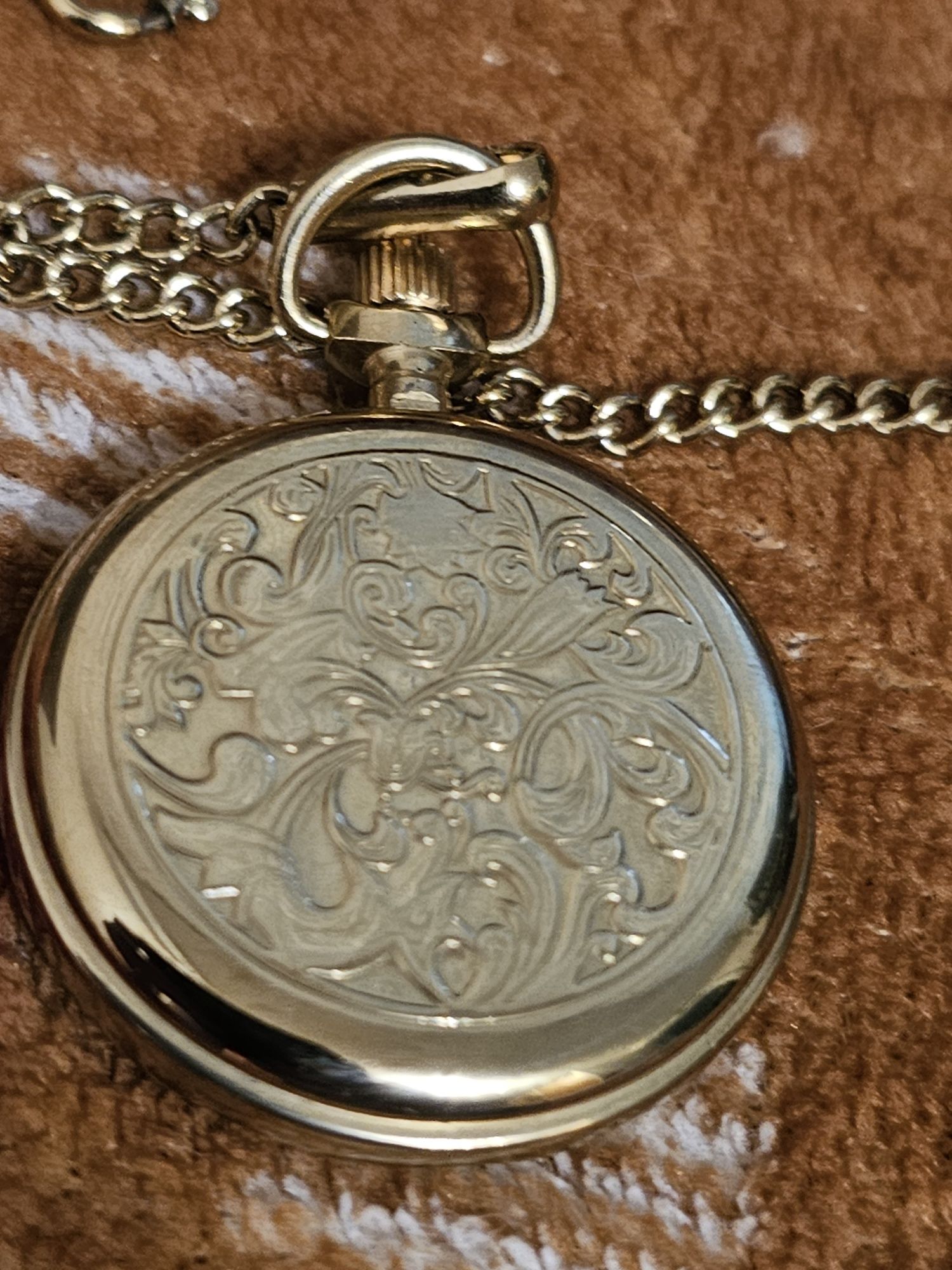 Продам часы sekonda