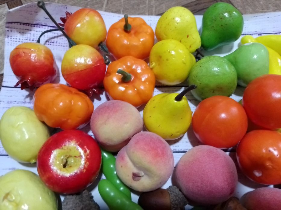 Муляжи фруктов и ягод, виноград, мандарин