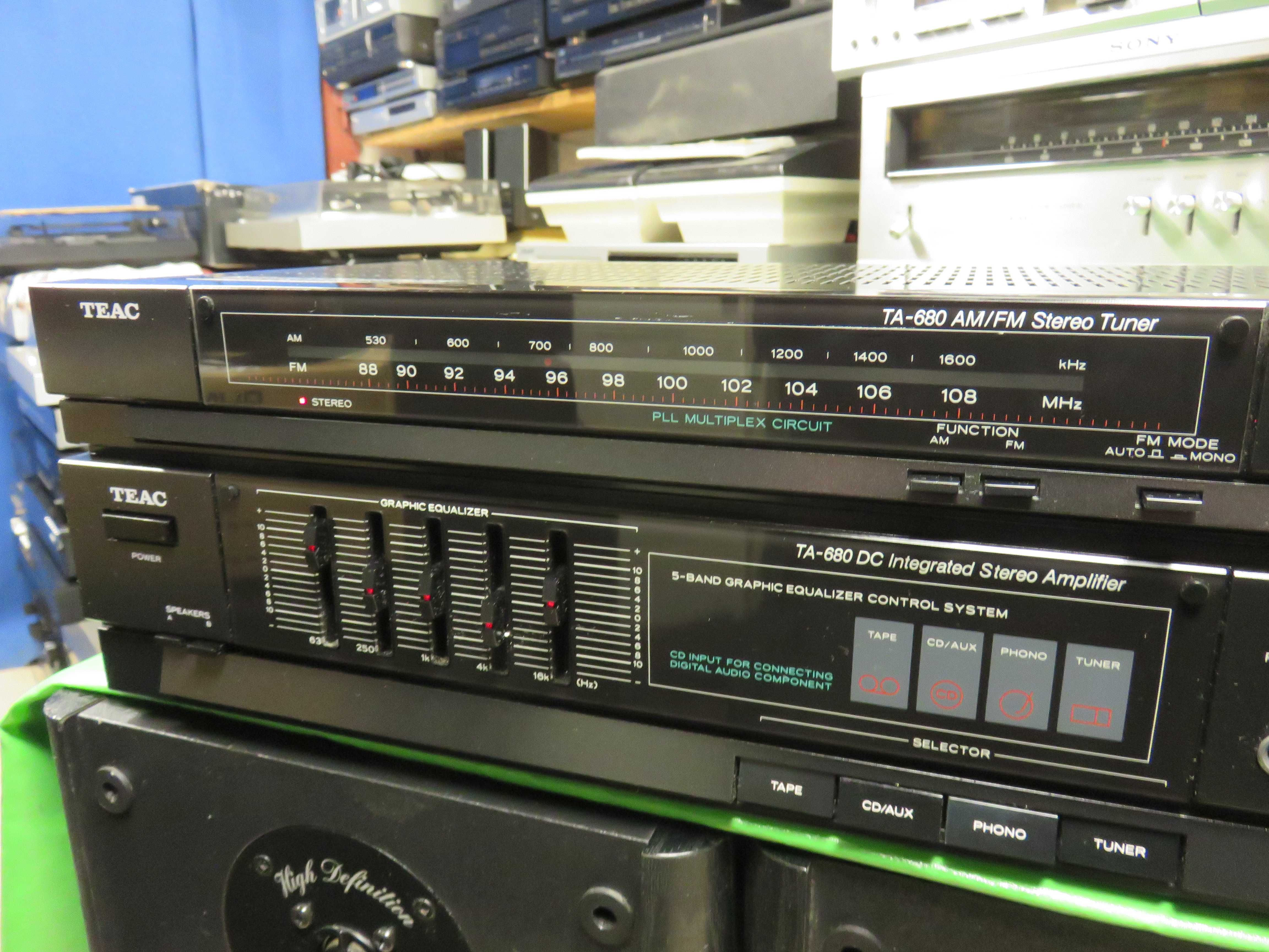 Amplituner Teac TA-680
