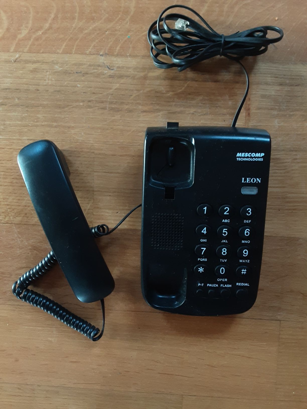 Telefon stacjonarny Leon