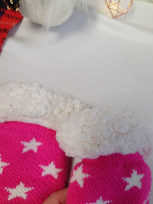 Bardzo ciepłe różowe zimowe skarpetki ocieplane futerkiem w środku