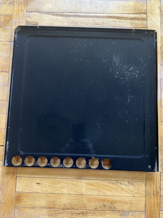 Низ духовки , запчастини до газової плити