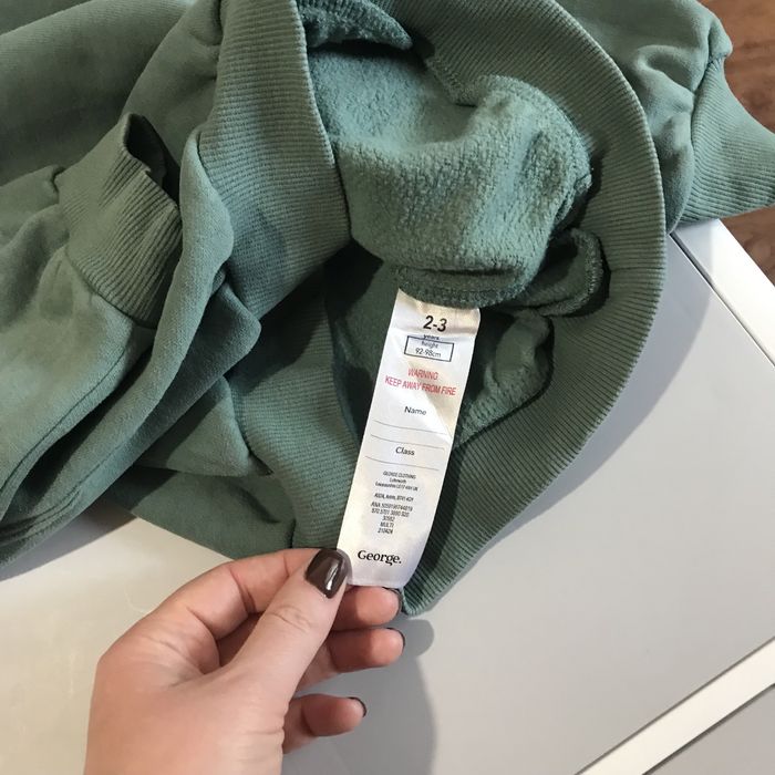 Класний якісний теплий стильний світшот 2-3 р