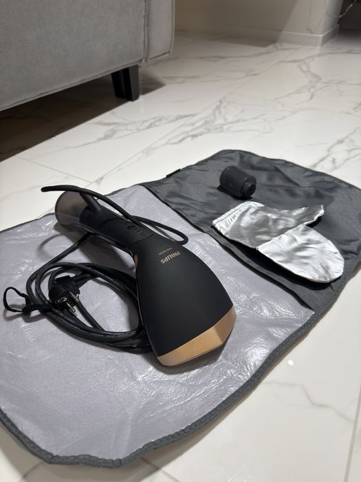 Вертикальний відпарювач ручний Philips STH7060/80