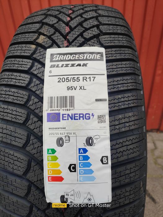 Bridgestone Blizzak 6 ENLITEN 205/55/17