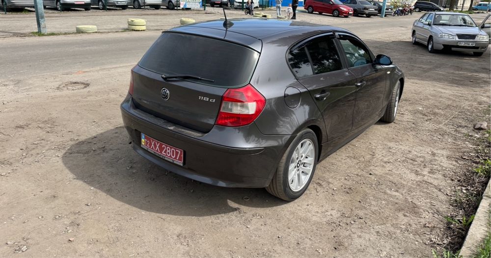 BMW 1 series 2.0 дизель бмв 1