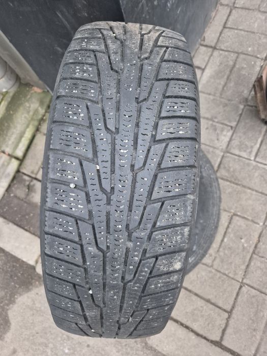Продам шини 185/65 15 Nokian Nordman RS2