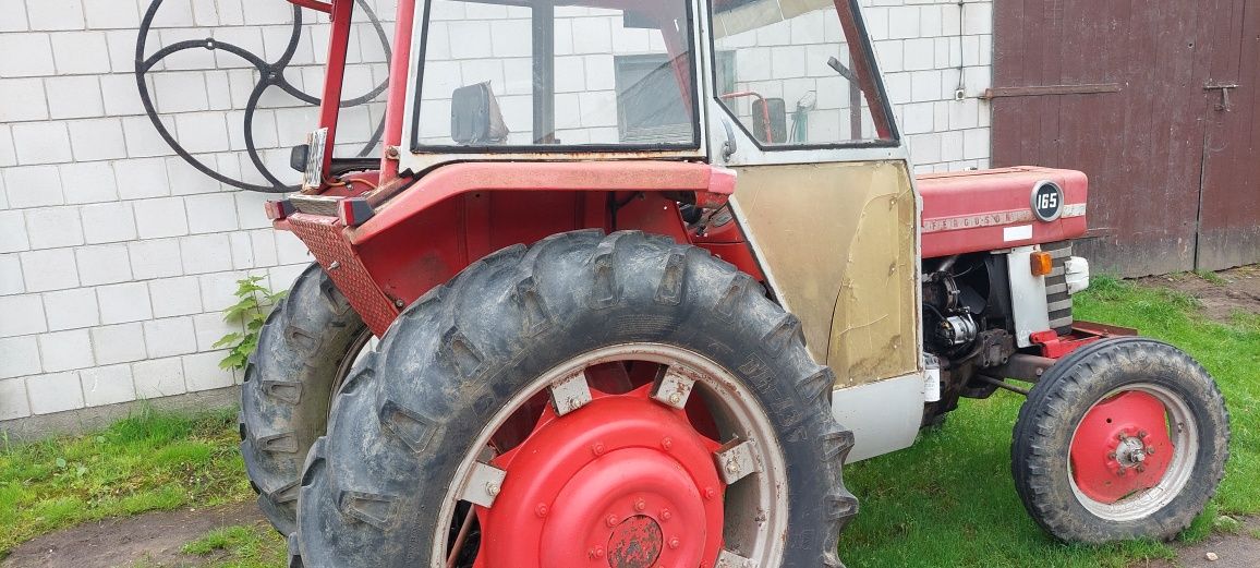 Massey Ferguson MF 165
