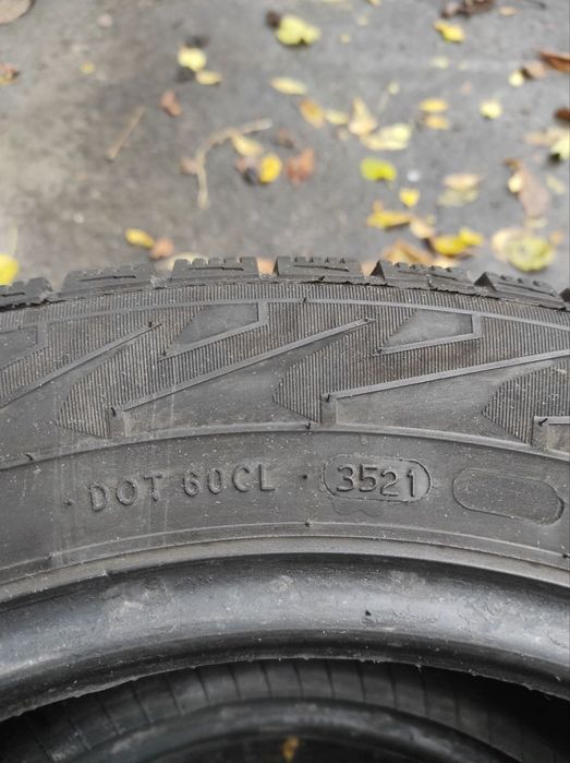 Продам зимові шини Nokian Nordman RS2 205/60 R16 96R XL (4 шт)