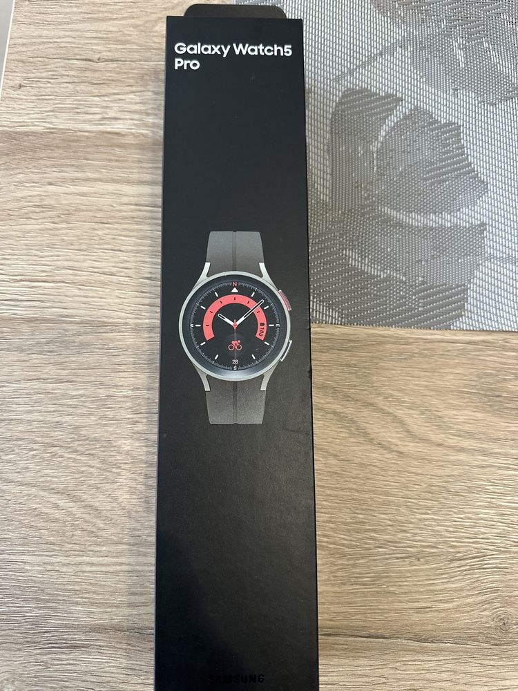 Samsung  Galaxy Watch5 Pro