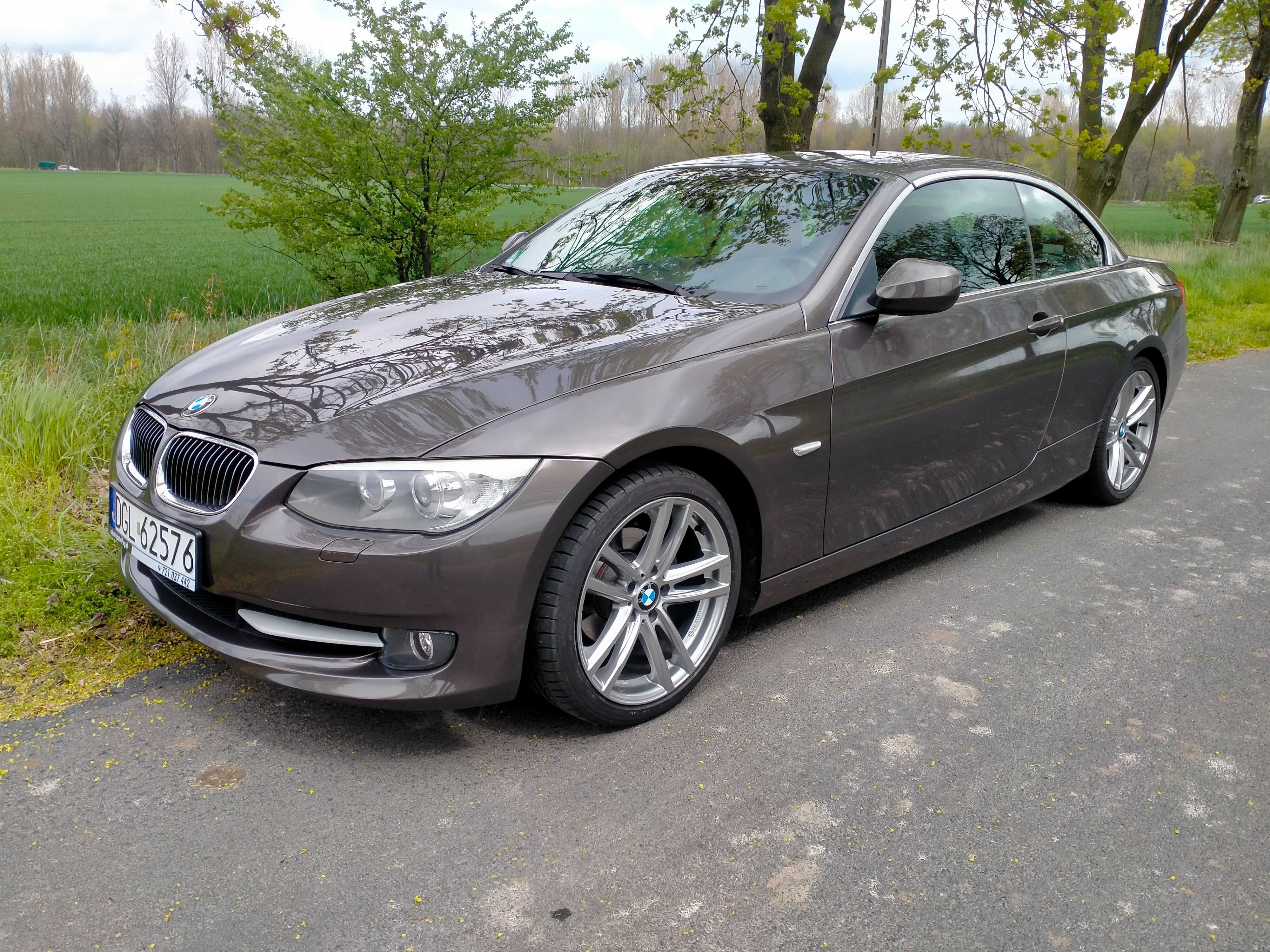 BMW E93 LCI 320i