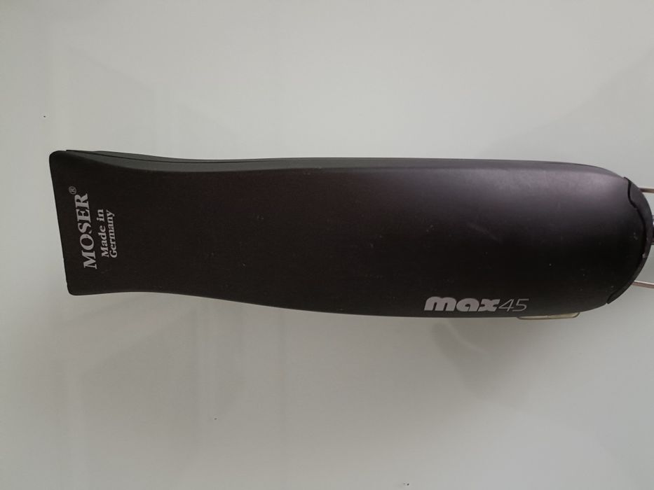 Máquina tosquia profissional Moser Max 45