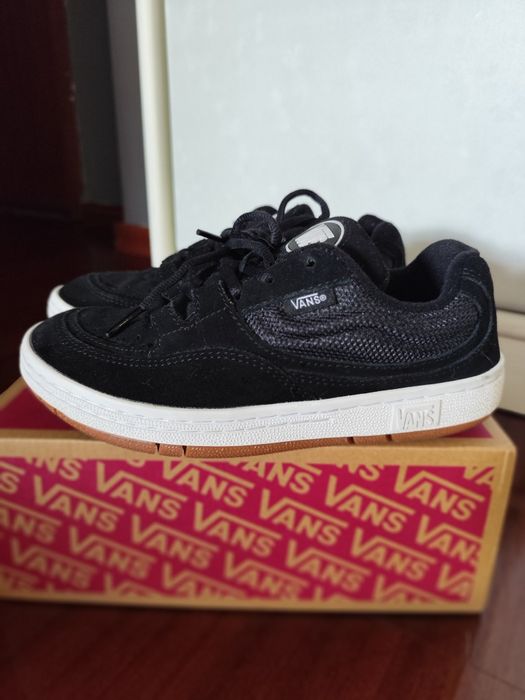 Vans Speed LS    .