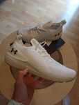 Under Armour Shift 44,5 Nowe