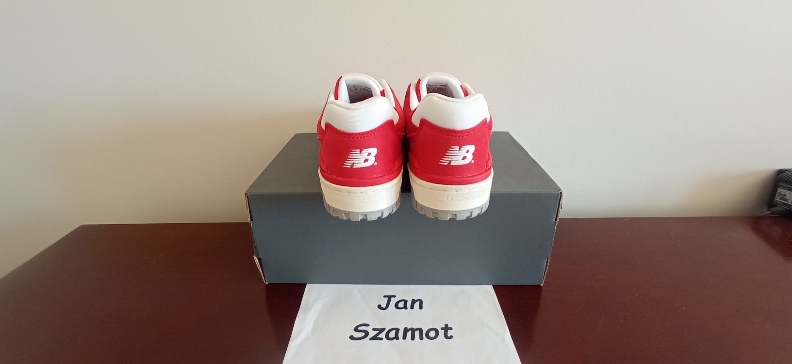 40 Buty New Balance 550 Red