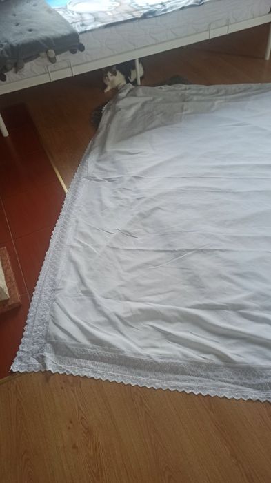 Duża poszwa na kołdrę z falbanką 220/200