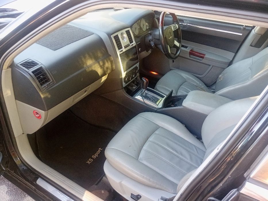 Продам Крайслер 300С турбо дизель