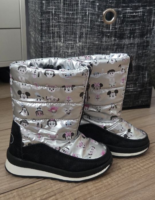 Buty zimowe śniegowce dla dziewczynki rozmiar 26 Disney