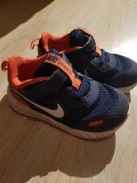 Nike revolution r.25 jak nowe Adidas Adidasy