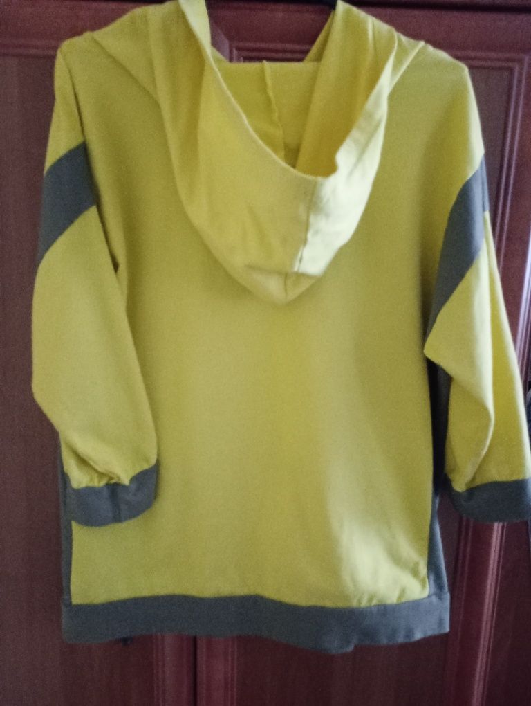 Bluza damska z kapturem