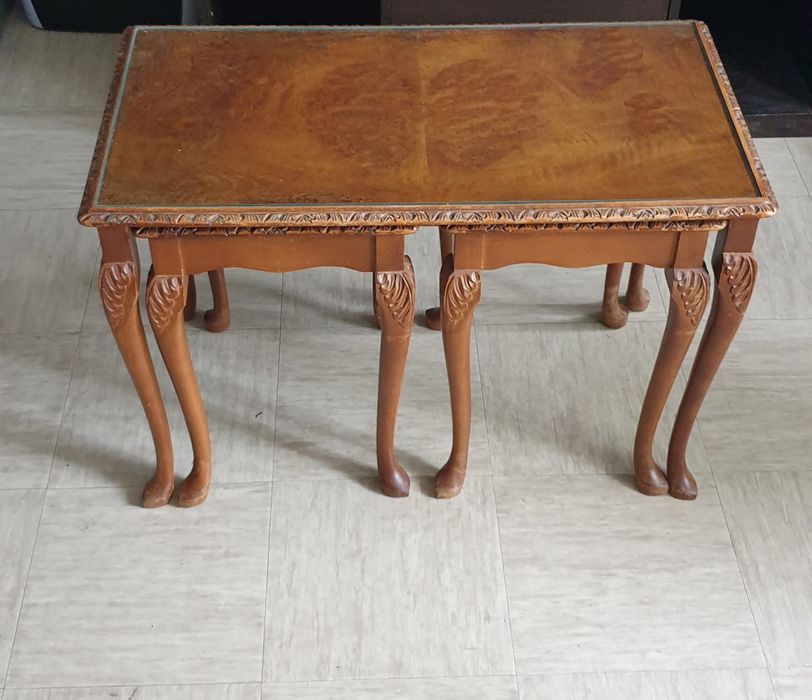 Zestaw 3 klasycznych stolików – rzeźbione, vintage, styl angielski