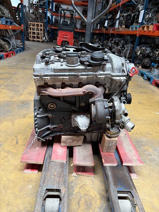 Motor Mercedes (W202) 220Cdi Ref:611960