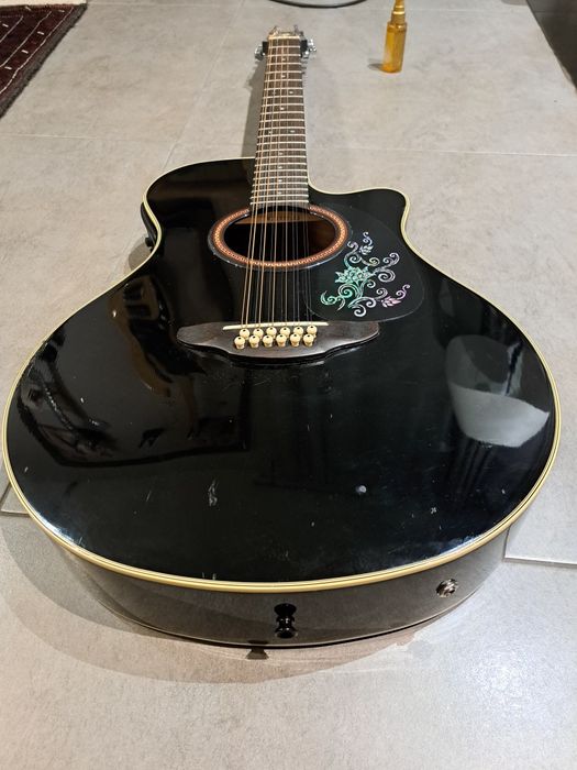 Gitara 12 strunowa  Yamaha.