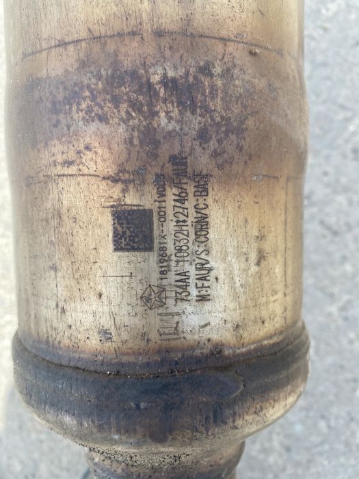 Dodge Challenger выхлопная система, катализаторы