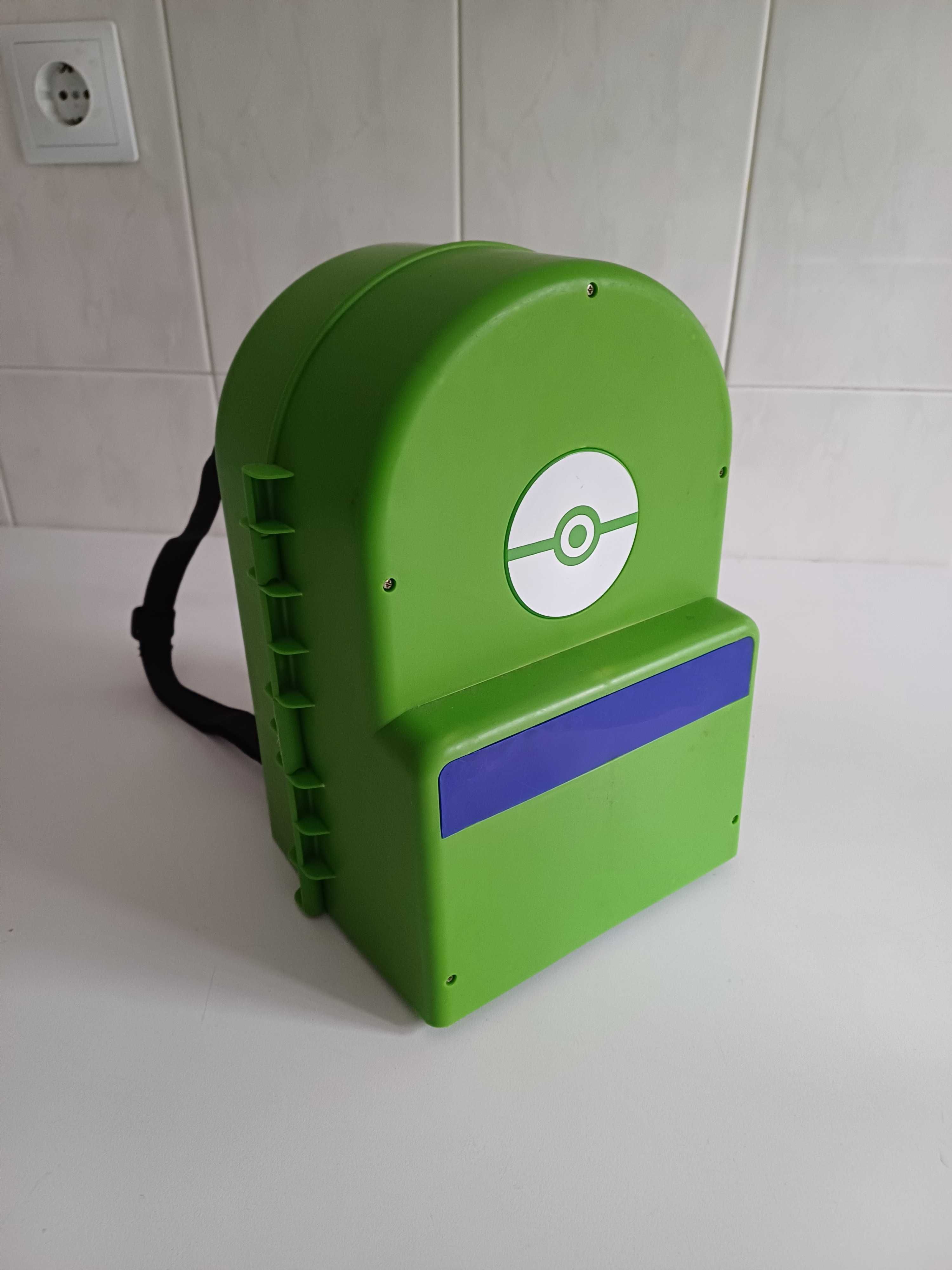 Mochila pokemon + figuras