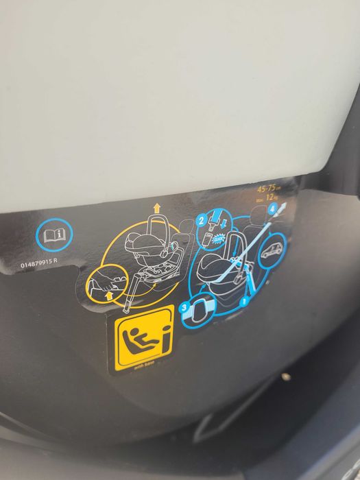 Fotelik samochodowy Maxi Cosi Pebble Pro i-Size z bazą FamilyFix 3