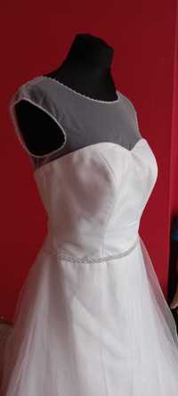 Suknia ślubna biała tiulowy biust