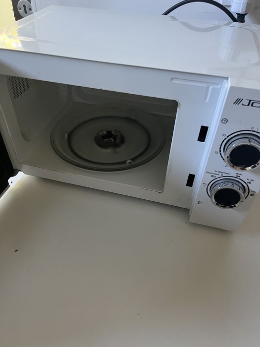 Microondas Jocel