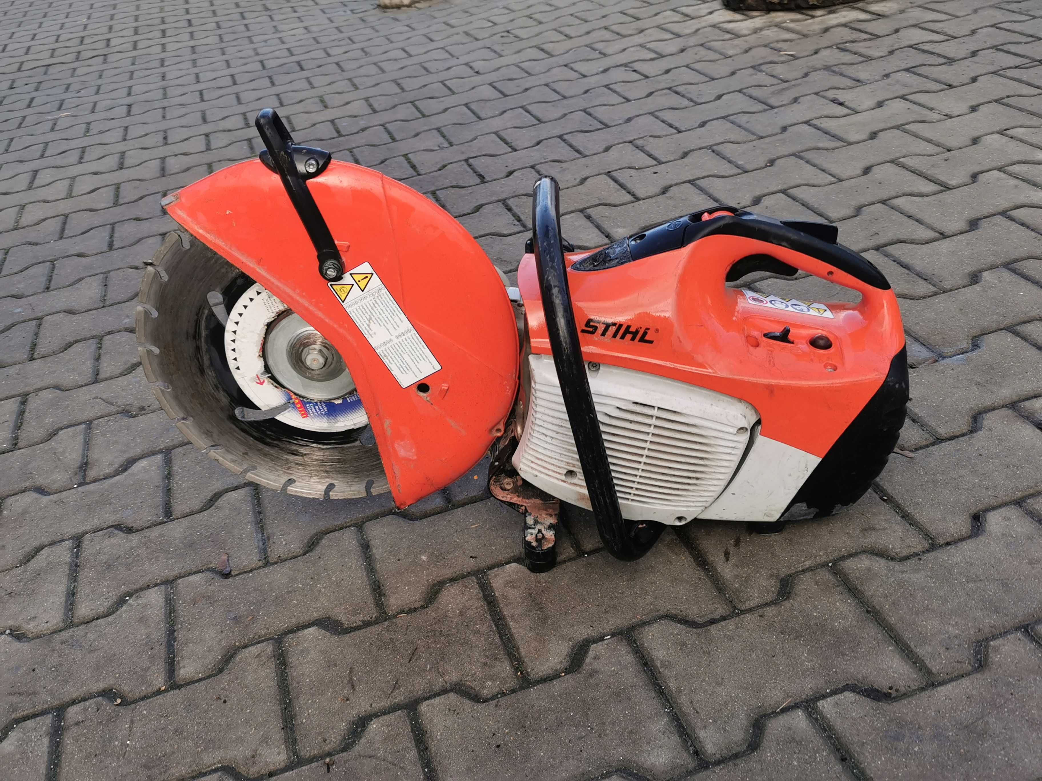 sprzedam pilarkę STIHL