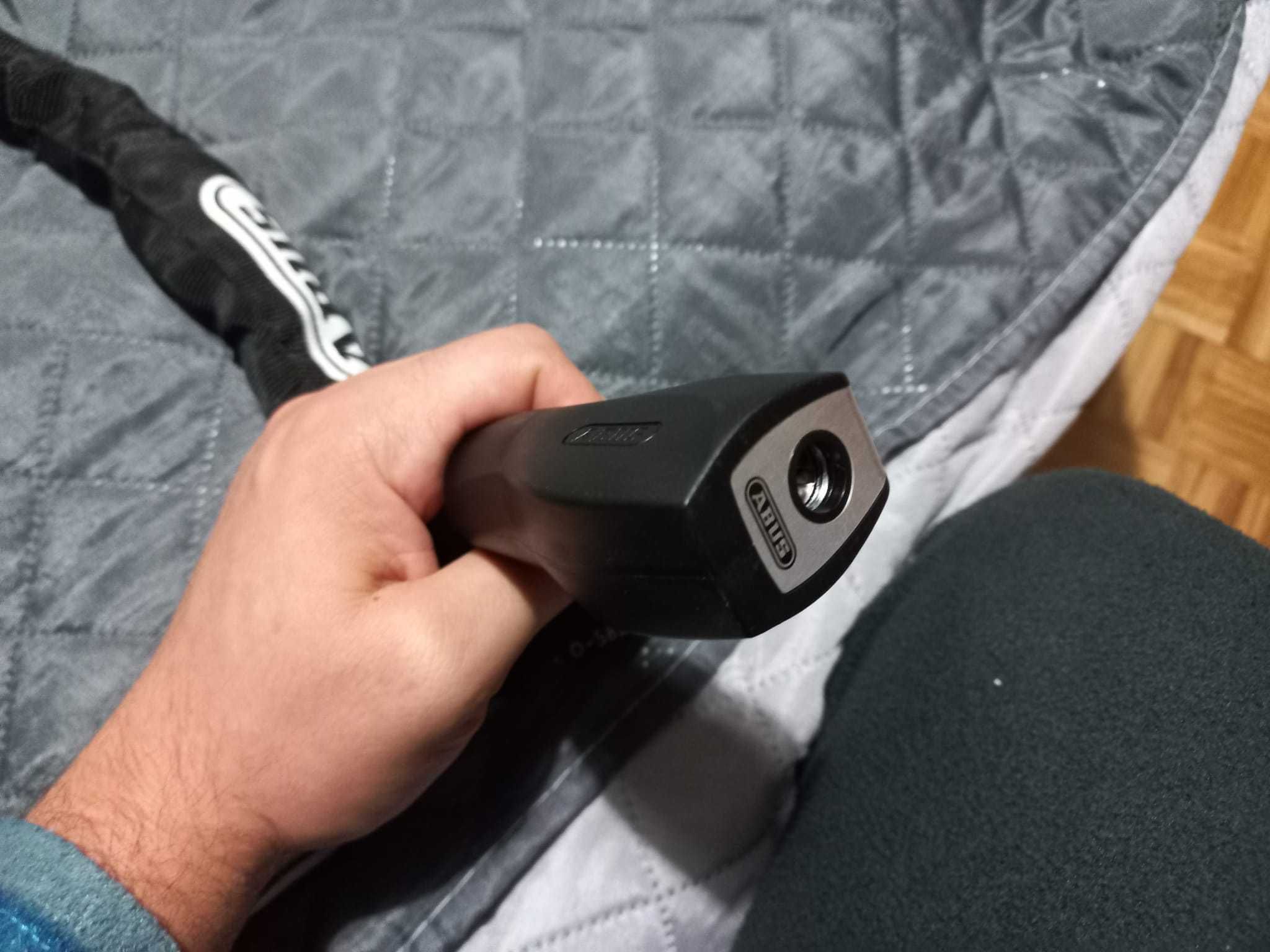 Corrente antirroubo Abus 9808/110 preto