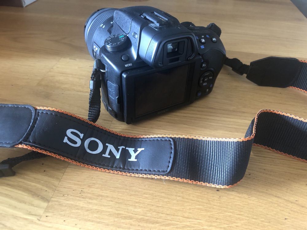 Фотоапарат Sony A37 + сумка
