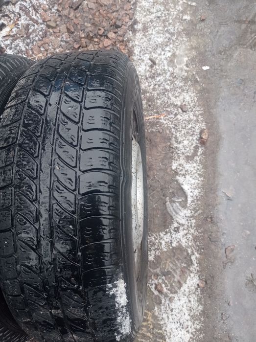 Резина бу r13 4х100