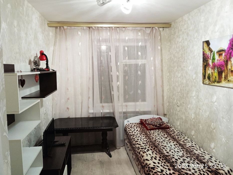 Квартира на длительный период в  центре Херсона недорого.