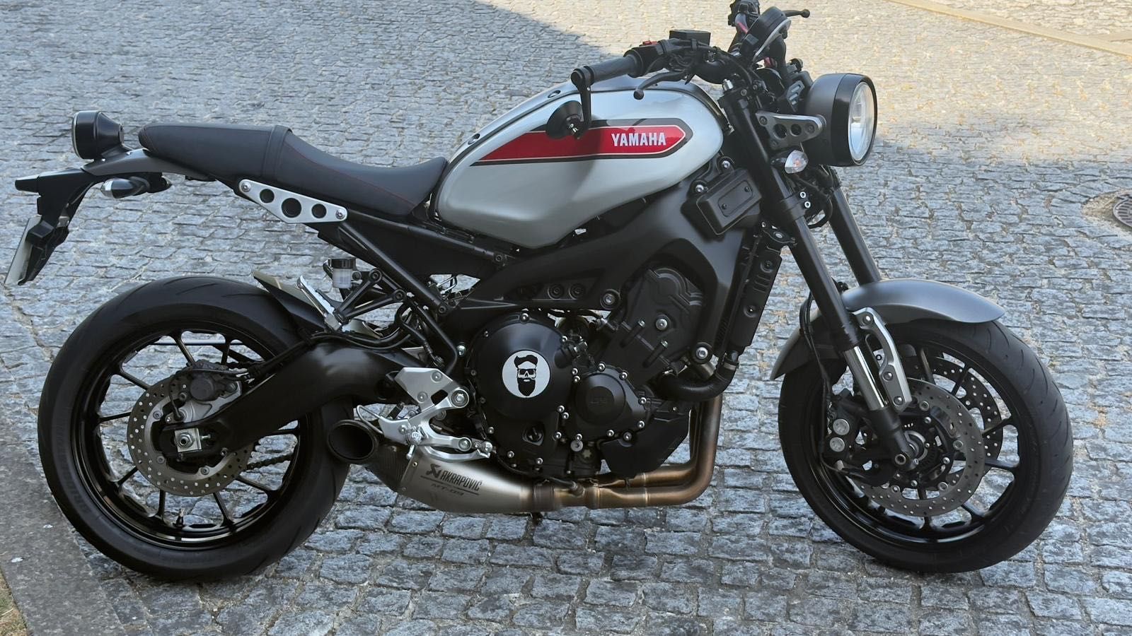 Yamaha XSR900 impecável