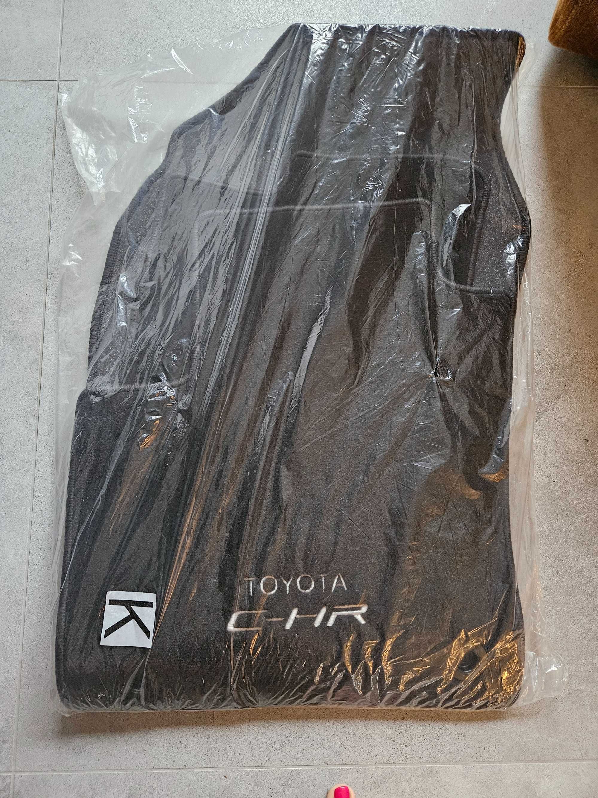 Toyota CH-R dywaniki -ORGINALNE