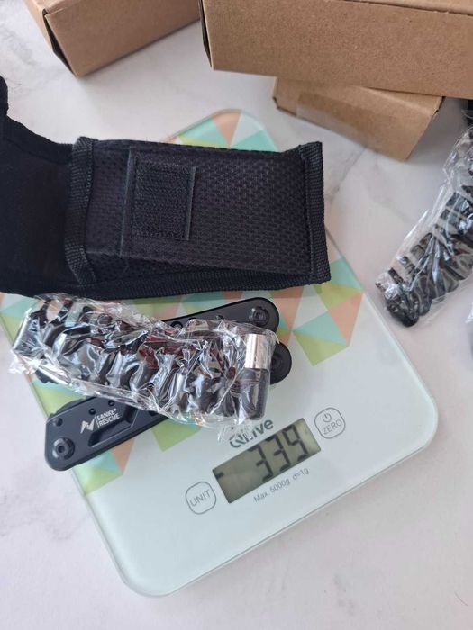 Новий мультитул функціональний Sanke Rescue 24 в 1 (чорний з бітами)